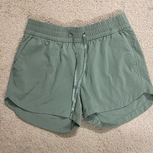 Eddie Bauer Active shorts
